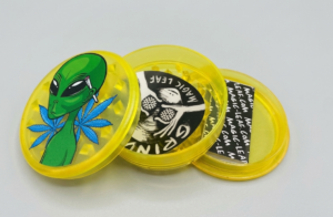 grinder alien "high tech" – amarillo neón (3 partes)